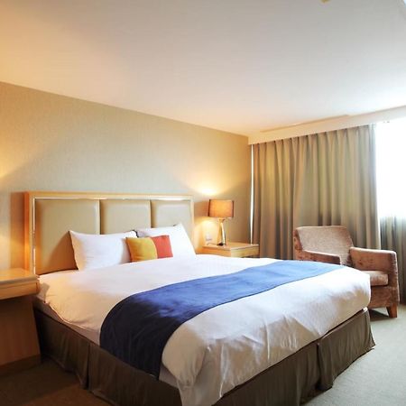 Jin Hua Hotel Luodong Exterior photo