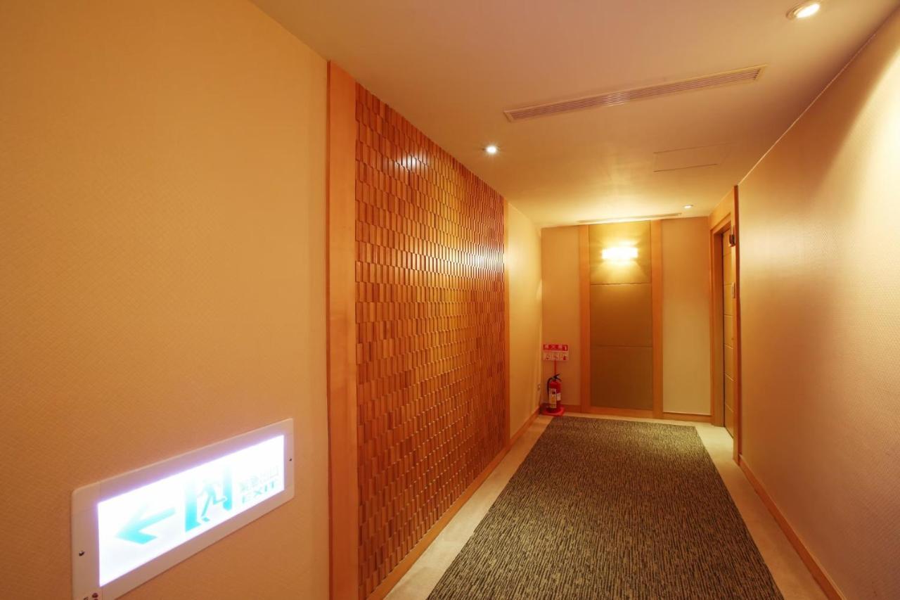 Jin Hua Hotel Luodong Exterior photo