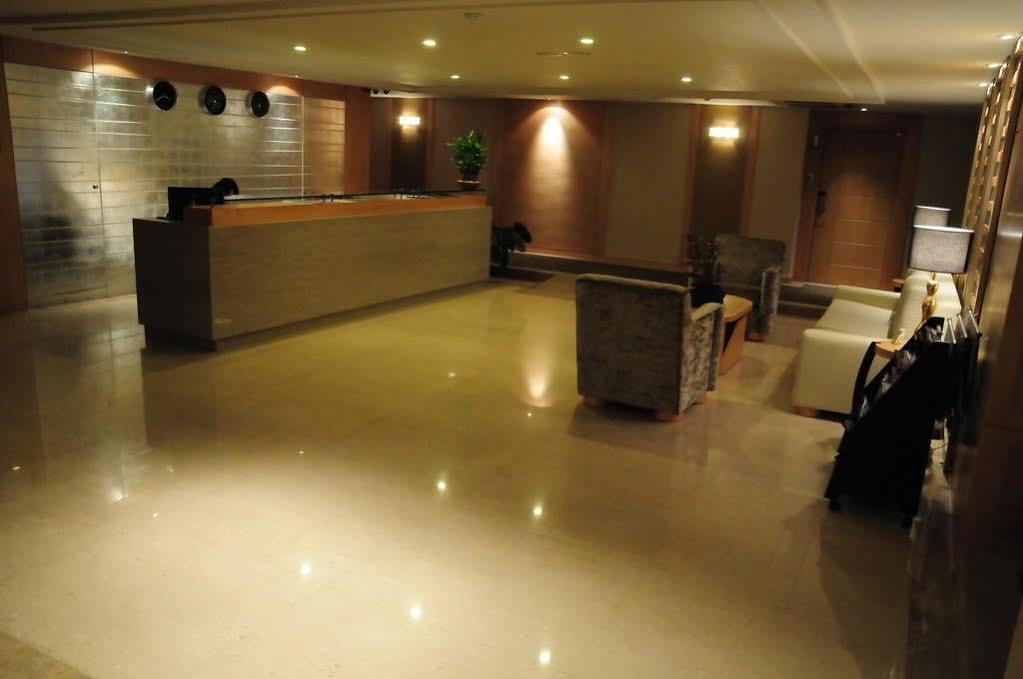 Jin Hua Hotel Luodong Exterior photo